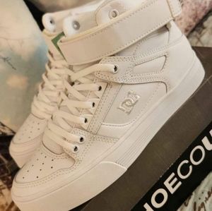 DC SHOES USA HIGH TOPS